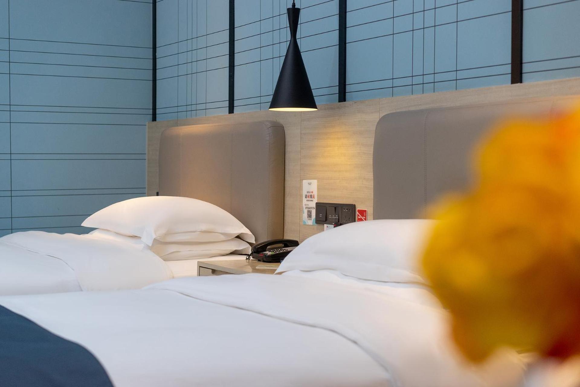 Echarm International Hotel Canton Tower Pazhou Convention And Exhibition Center Lujiang Subway Metro Branch - Free Shuttle Bus To Canton Fair Complex During Canton Fair Period Екстериор снимка