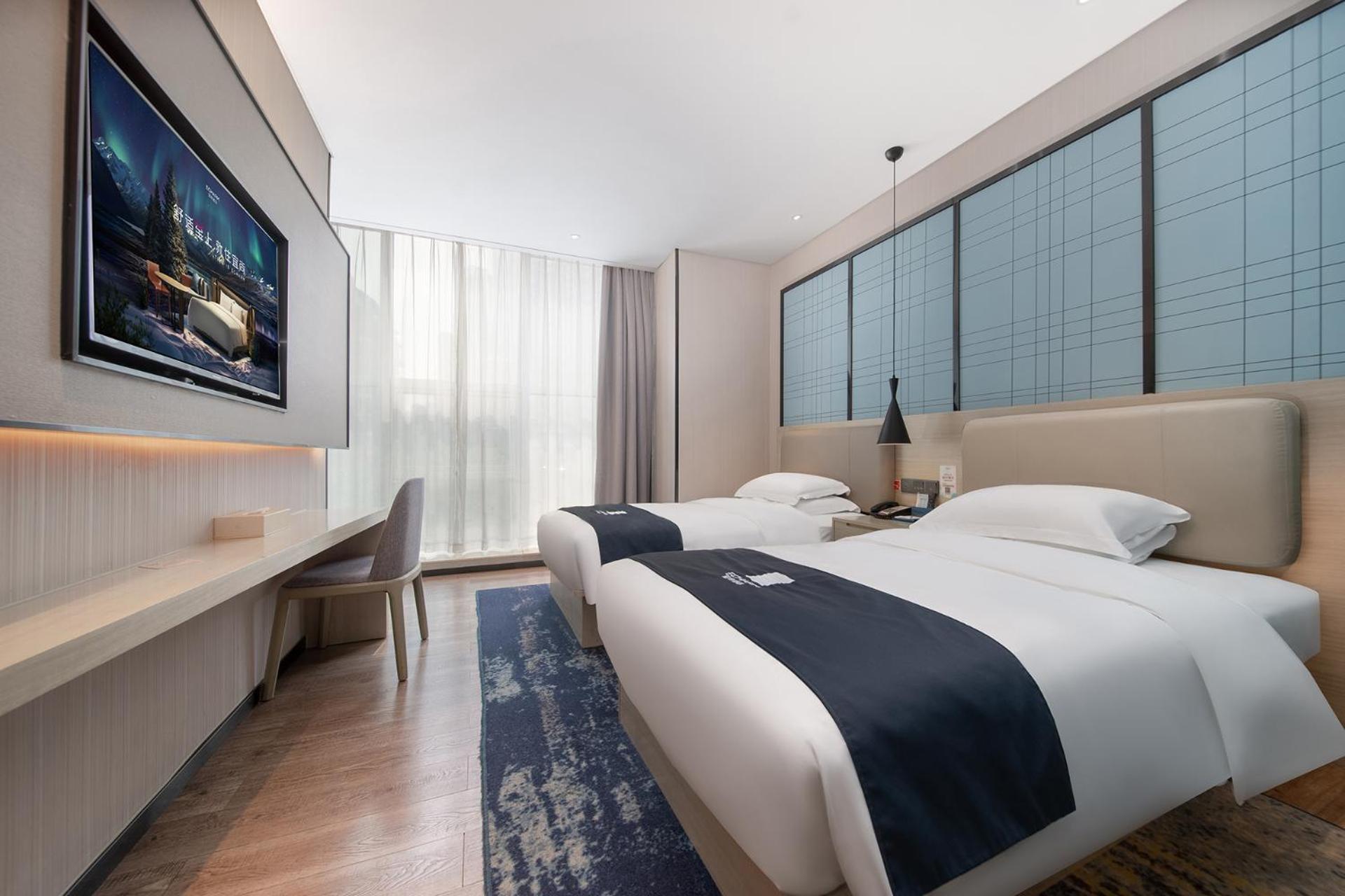 Echarm International Hotel Canton Tower Pazhou Convention And Exhibition Center Lujiang Subway Metro Branch - Free Shuttle Bus To Canton Fair Complex During Canton Fair Period Екстериор снимка
